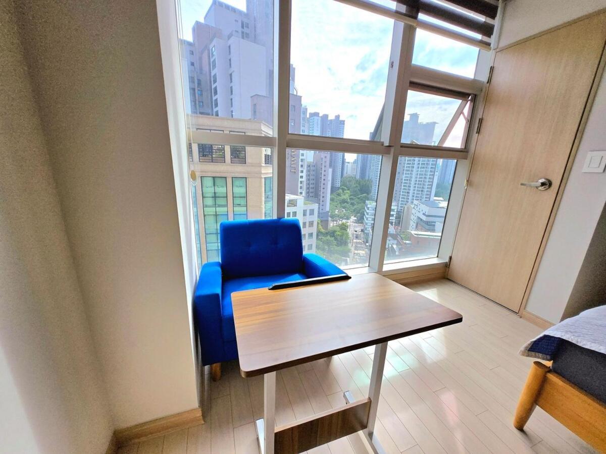 Apartment Cozy House With View 12 Seoul